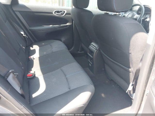 2019 NISSAN SENTRA SR 8