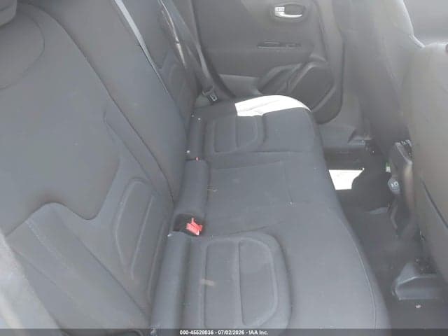 2020 JEEP RENEGADE LATITUDE FWD 8