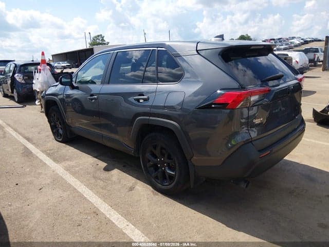 2022 TOYOTA RAV4 LE 3