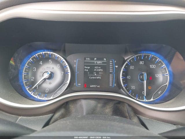 2022 CHRYSLER VOYAGER LX 7
