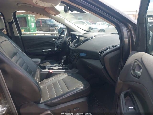 2017 FORD ESCAPE TITANIUM 5