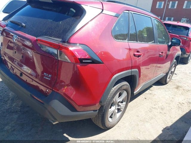 2025 TOYOTA RAV4 XLE 4
