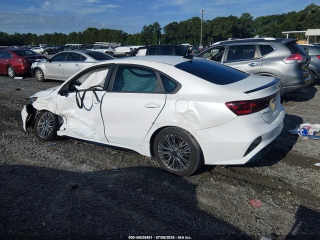 2024 KIA FORTE GT-LINE 3