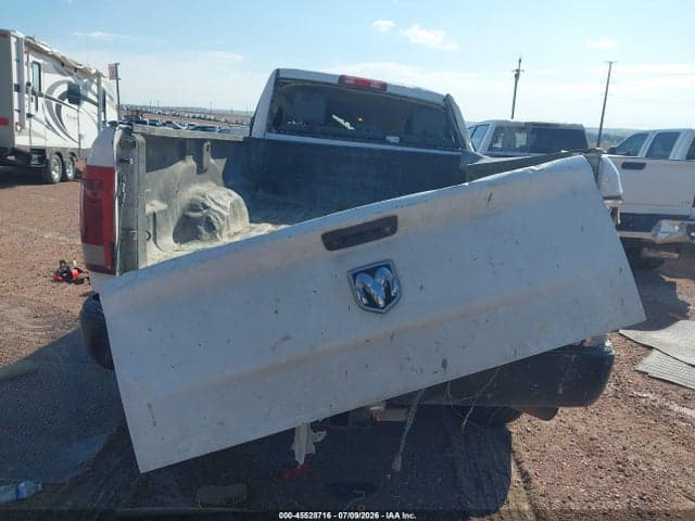2016 RAM 3500 TRADESMAN 16