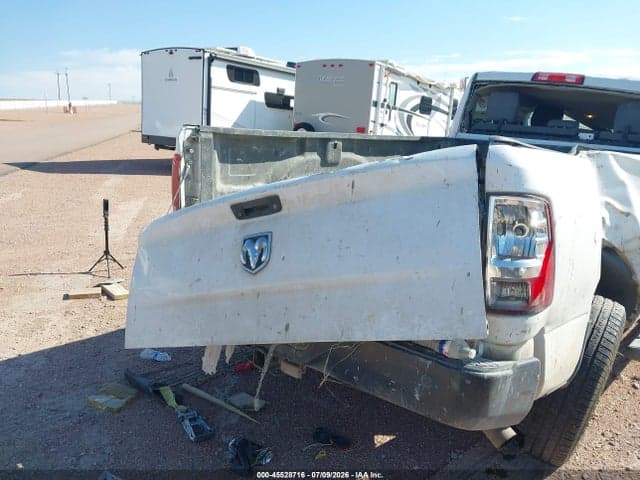 2016 RAM 3500 TRADESMAN 6