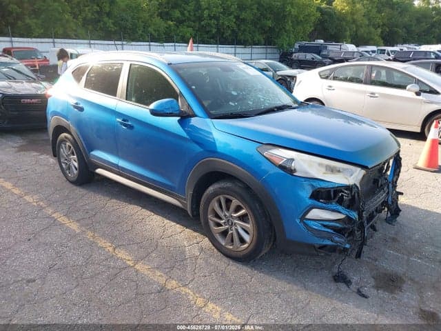 2017 HYUNDAI TUCSON SE - 1