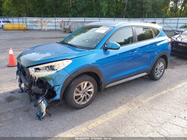 2017 HYUNDAI TUCSON SE 3