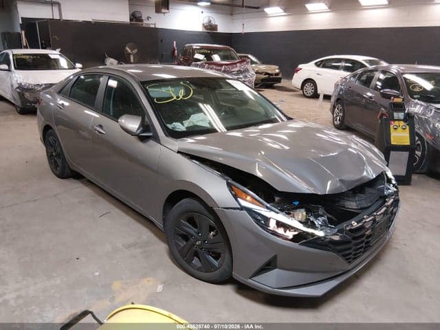 2023 HYUNDAI ELANTRA SEL - 1