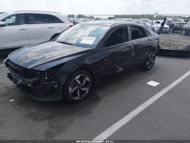 2023 HYUNDAI ELANTRA SEL 2