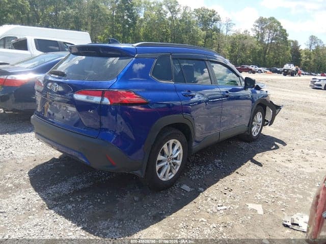 2025 TOYOTA COROLLA CROSS LE 4