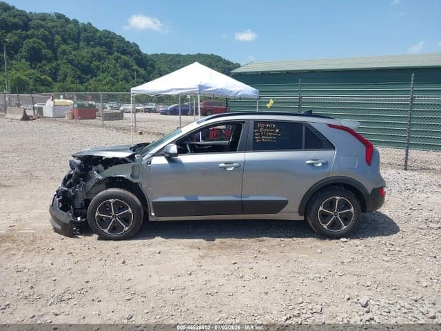 2026 KIA NIRO LX 14