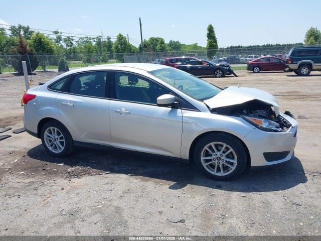 2018 FORD FOCUS SE 13