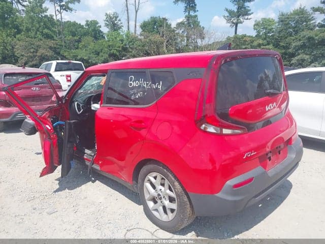 2022 KIA SOUL LX 3