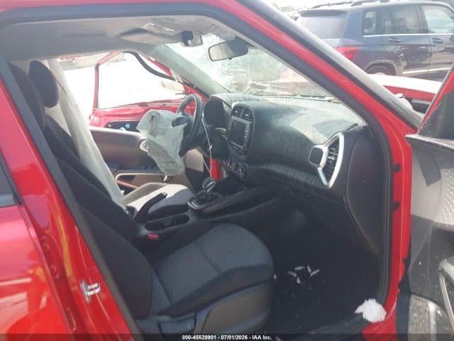 2022 KIA SOUL LX 5