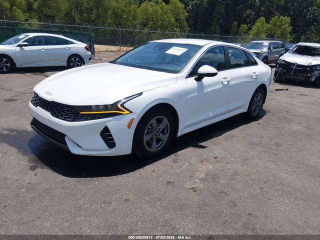 2022 KIA K5 LXS 2