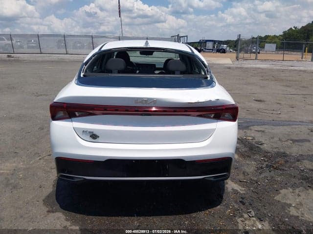 2022 KIA K5 LXS 16