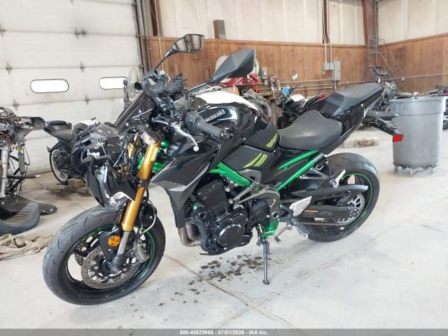 2024 KAWASAKI ZR900 M 2