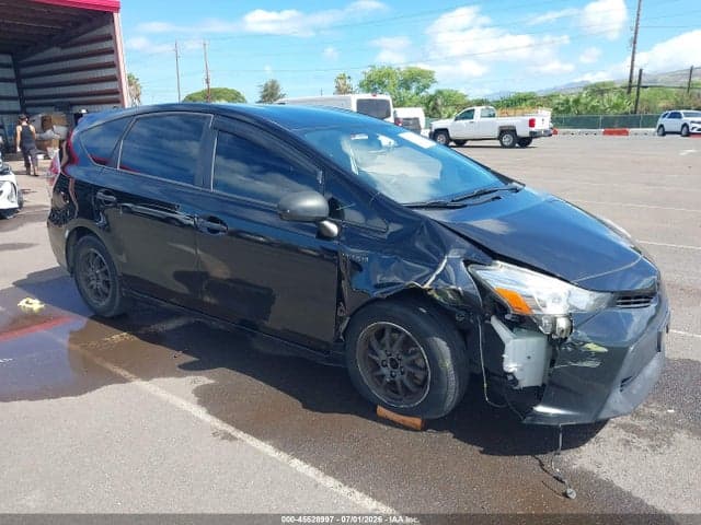 2017 TOYOTA PRIUS V FOUR
