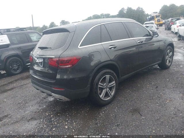 2020 MERCEDES-BENZ GLC 300 4