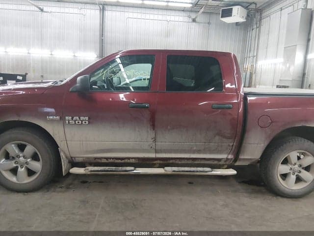 2017 RAM 1500 EXPRESS 4X4 5'7 BOX 15