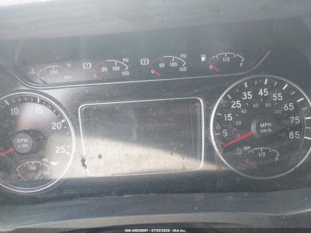 2018 INTERNATIONAL LT 5