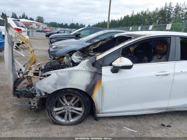 2017 CHEVROLET CRUZE LT AUTO 18