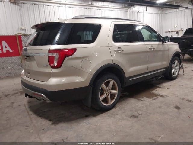 2017 FORD EXPLORER XLT 4