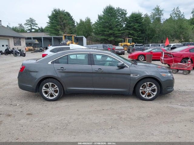 2018 FORD TAURUS SEL 12