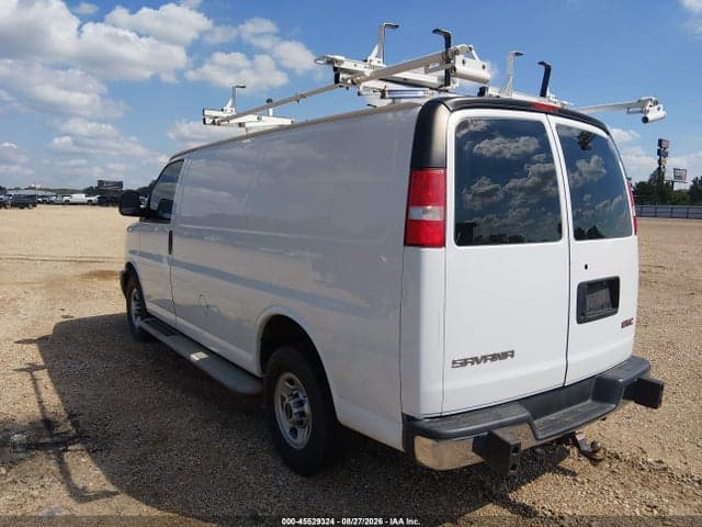 2017 GMC SAVANA 2500 WORK VAN 3
