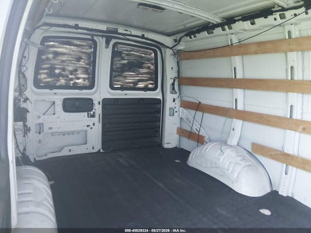 2017 GMC SAVANA 2500 WORK VAN 8