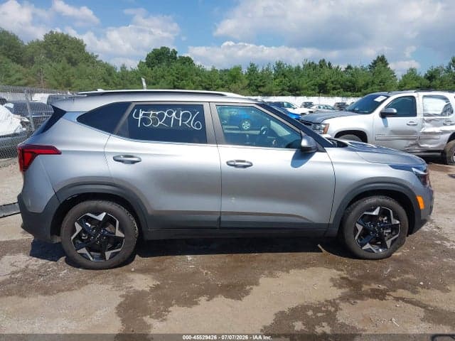 2024 KIA SELTOS EX 14