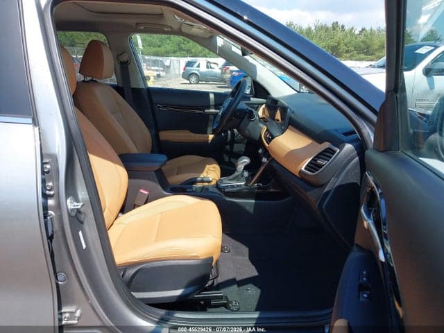 2024 KIA SELTOS EX 5
