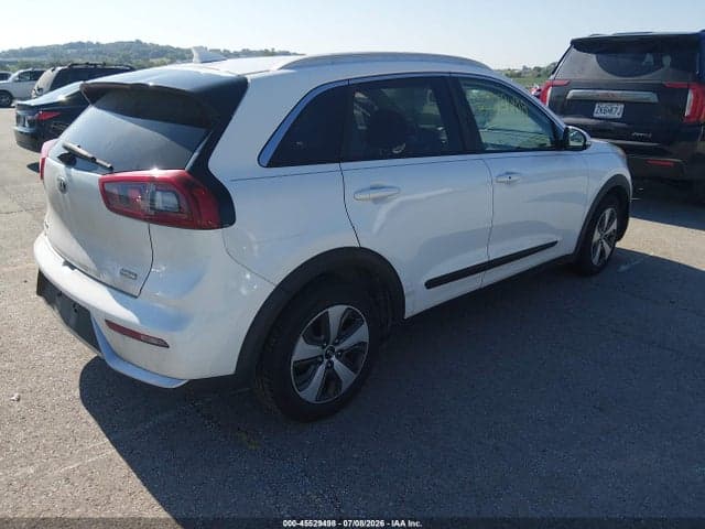 2017 KIA NIRO EX 4