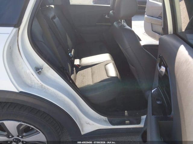 2017 KIA NIRO EX 8