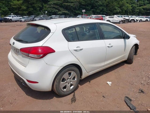 2017 KIA FORTE LX 4