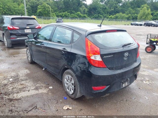 2017 HYUNDAI ACCENT SE 3