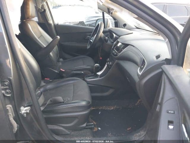 2018 CHEVROLET TRAX LT 5
