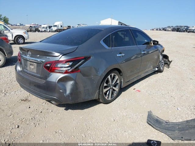 2017 NISSAN ALTIMA 2.5 SR 4