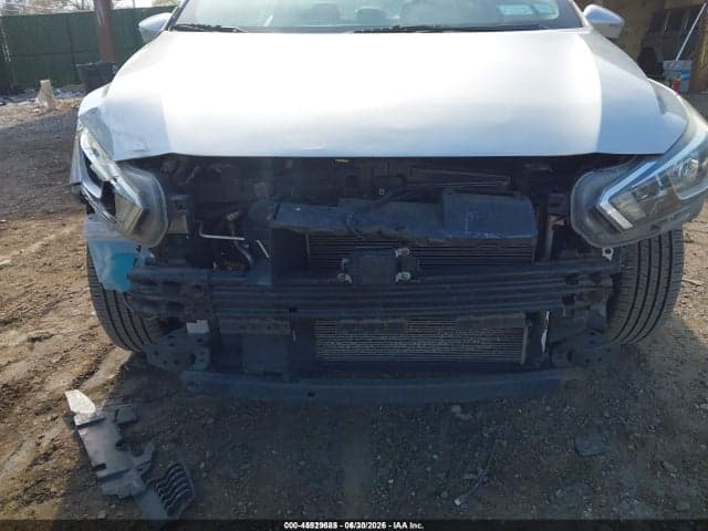 2020 NISSAN VERSA SV XTRONIC CVT 6