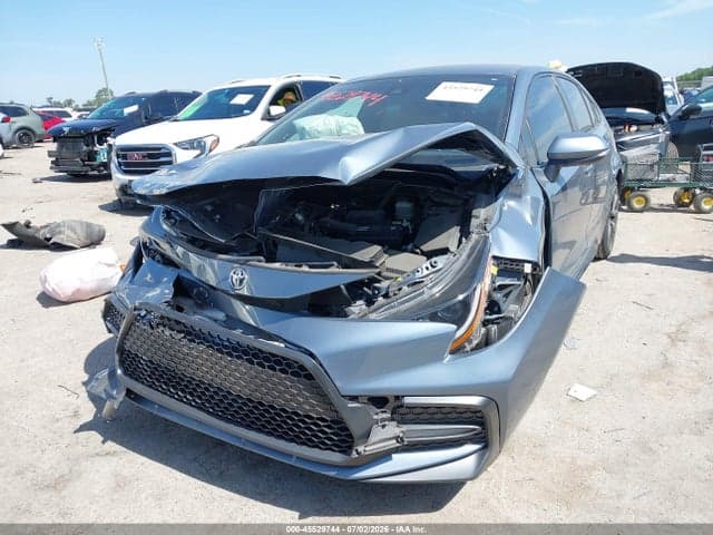 2020 TOYOTA COROLLA SE 2