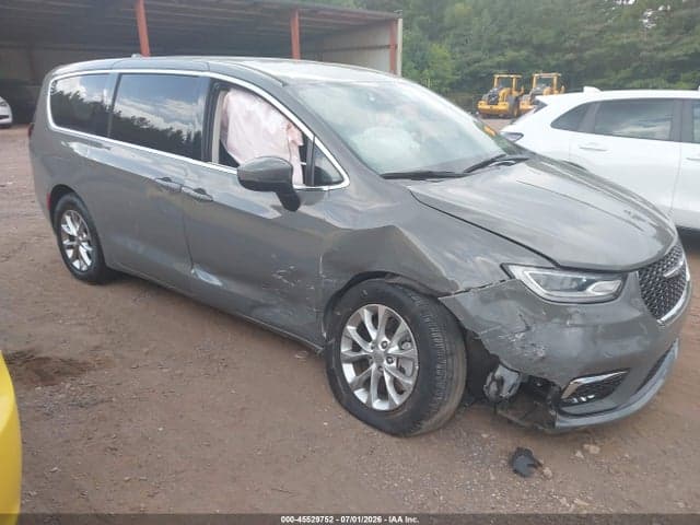 2023 CHRYSLER PACIFICA TOURING L AWD 1