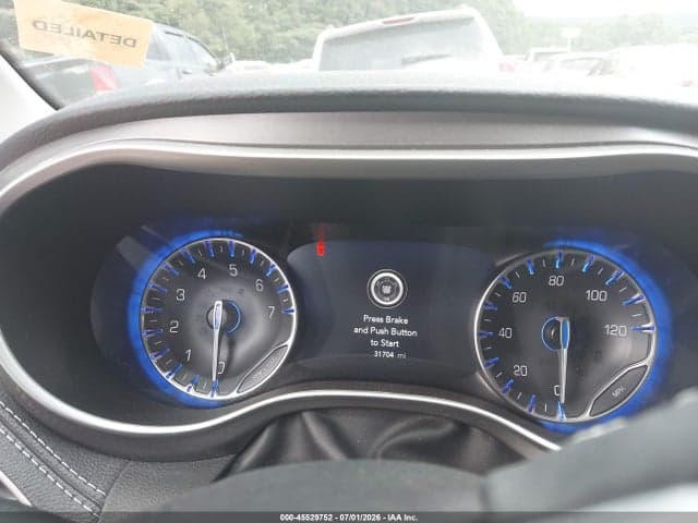 2023 CHRYSLER PACIFICA TOURING L AWD 7