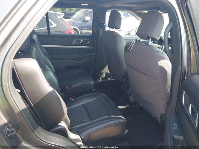 2019 FORD EXPLORER XLT 8