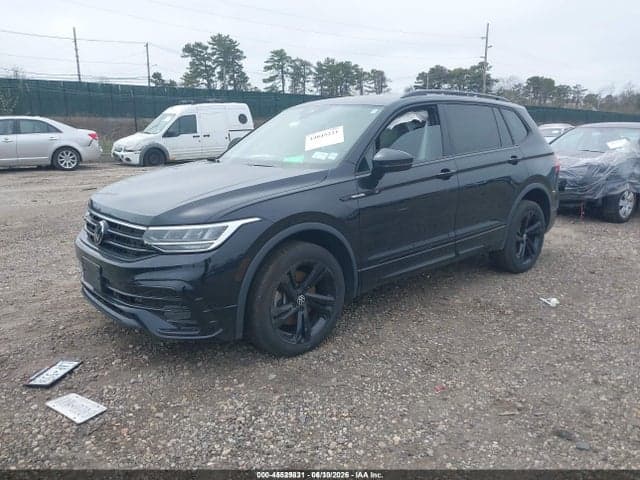 2023 VOLKSWAGEN TIGUAN 2.0T SE R-LINE BLACK 2