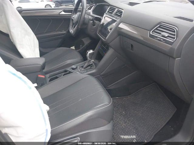 2023 VOLKSWAGEN TIGUAN 2.0T SE R-LINE BLACK 5
