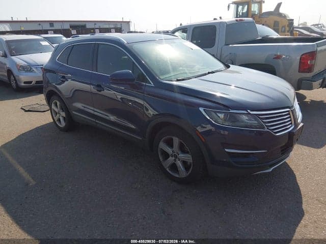 2016 LINCOLN MKC PREMIER 1