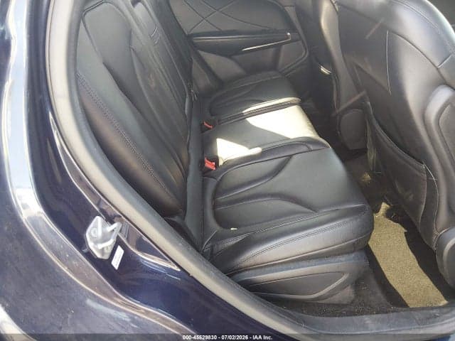 2016 LINCOLN MKC PREMIER 8
