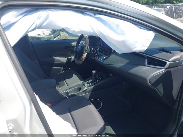 2024 TOYOTA COROLLA LE 5