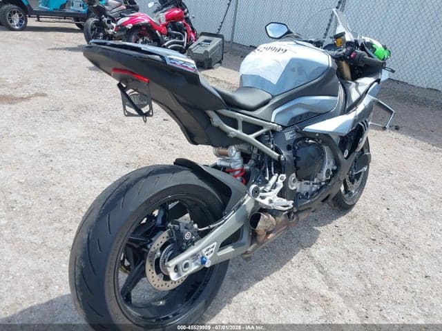 2026 BMW S 1000 RR 4