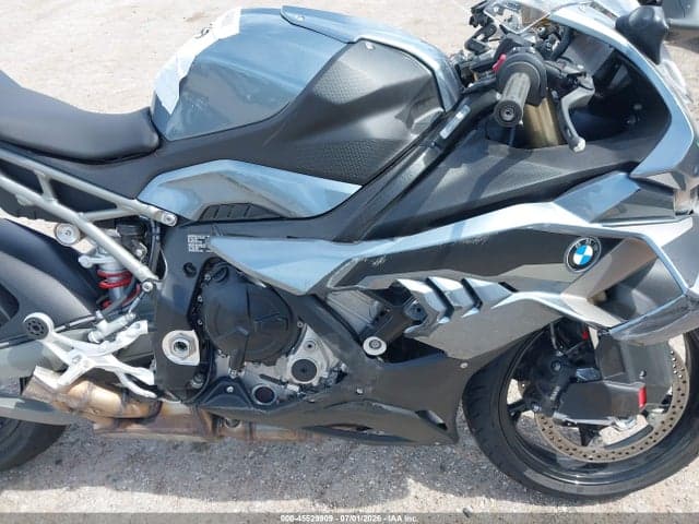 2026 BMW S 1000 RR 8